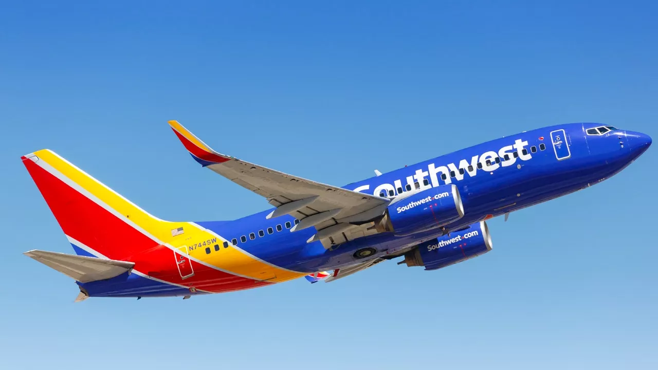 Southwest Airlines raises price of early check-ins, upgraded boarding