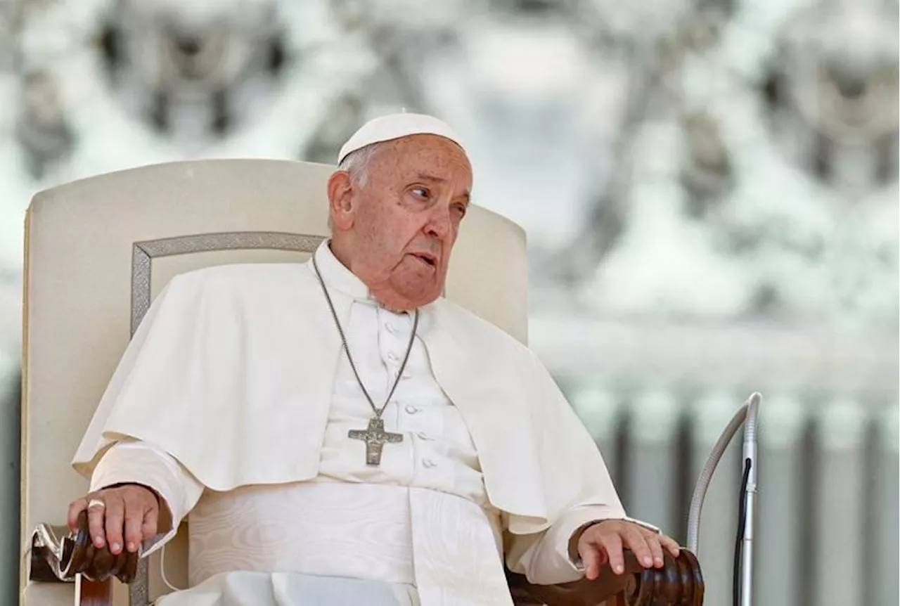 Fading memory of World War II raises conflict fears, pope warns