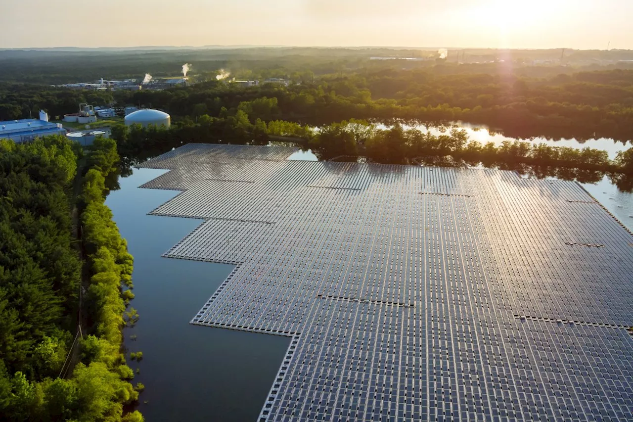 Schwimmende Solaranlagen: Auch 'konservative' Studie ermittelt großes Potenzial