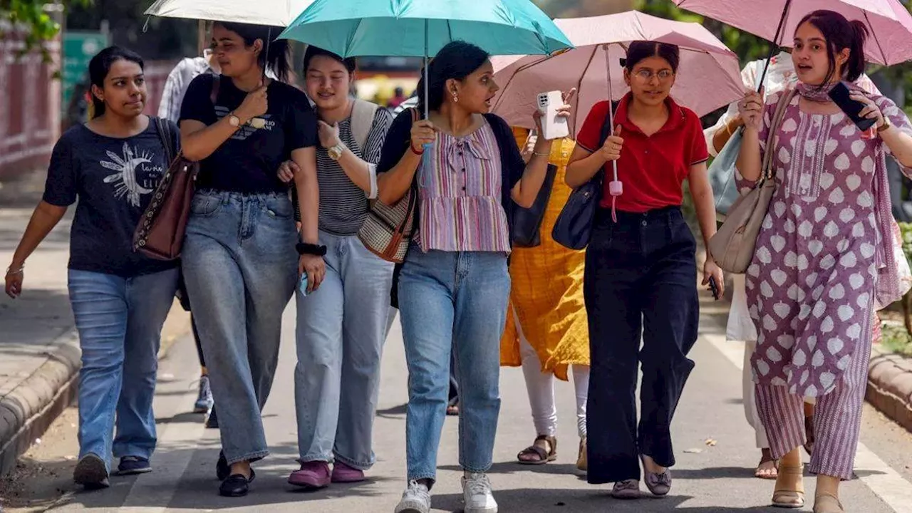 Delhi Weather Update: पसीना छुड़ा रही दिल्ली की गर्मी, नरेला में तापमान 46.4 डिग्री दर्ज; ऑरेंज अलर्ट जारी