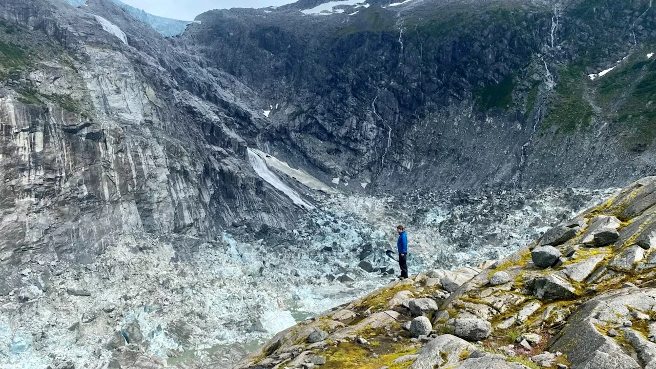 Last year’s record outburst flood took Juneau by surprise. As Suicide Basin refills, scientists are working to improve their forecasts.