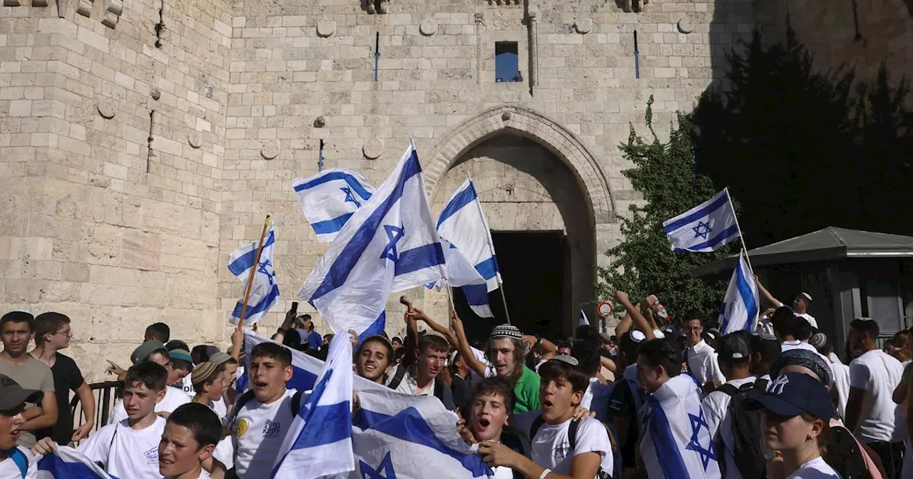 Jerusalem: Tausende national-religiöse Juden bei 'Marsch der Fahnen'