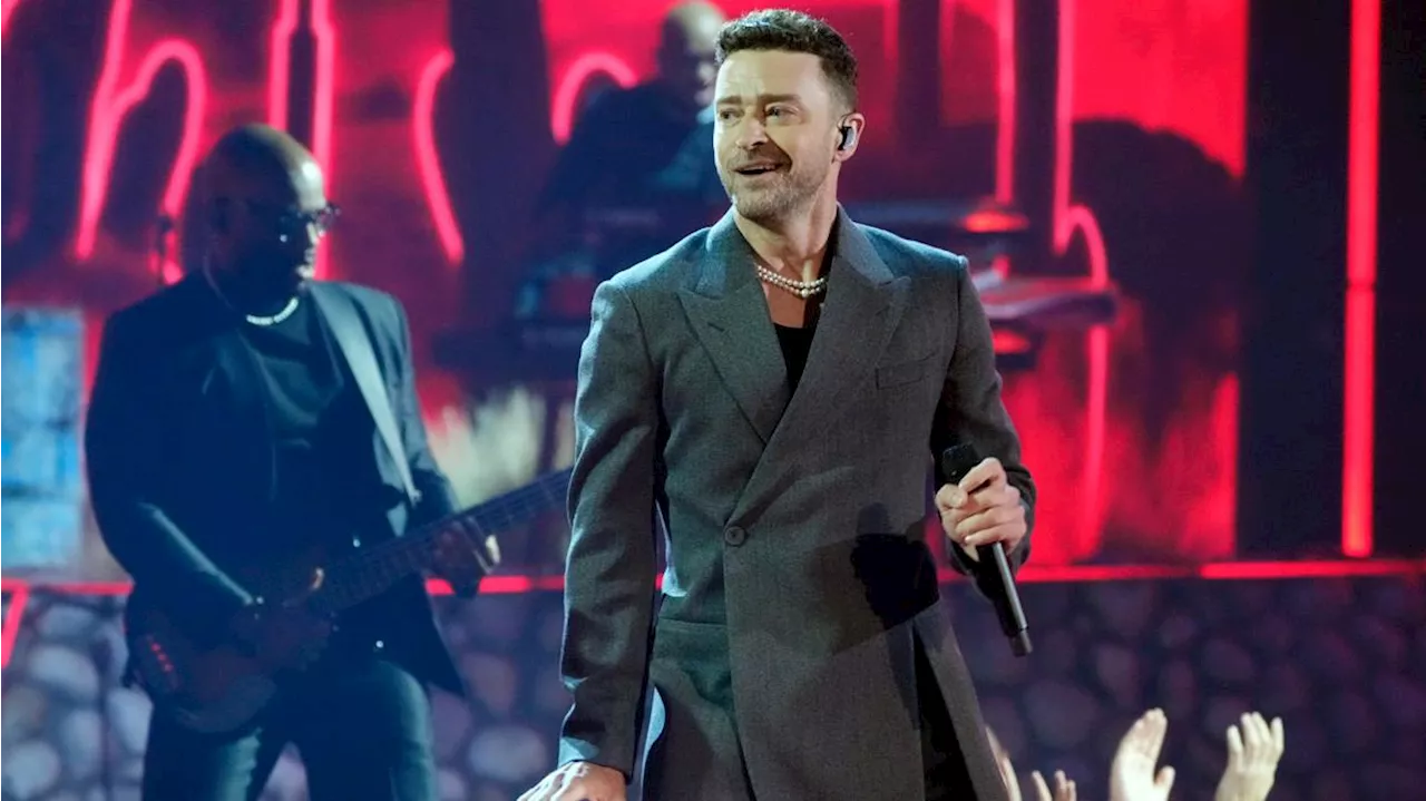 'We need some assistance right here' | Justin Timberlake stops Austin show to check on fan