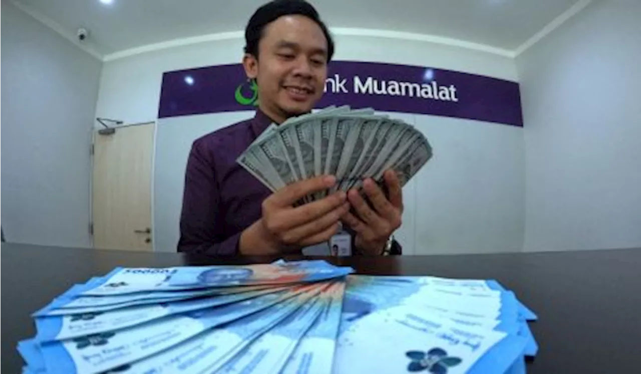 Rupiah Merosot saat Pasar Tunggu Data Tenaga Kerja AS