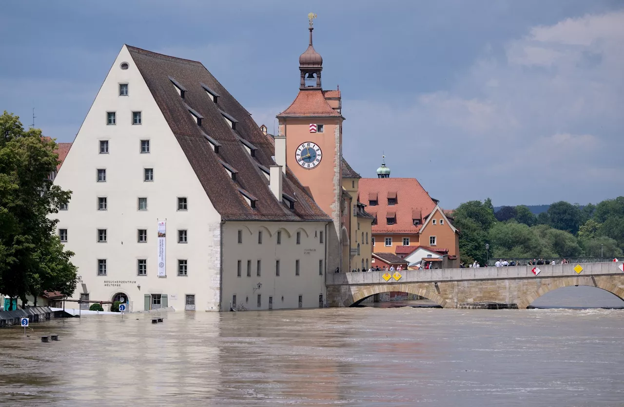 Bange Hochwasser-Stunden entlang der Donau