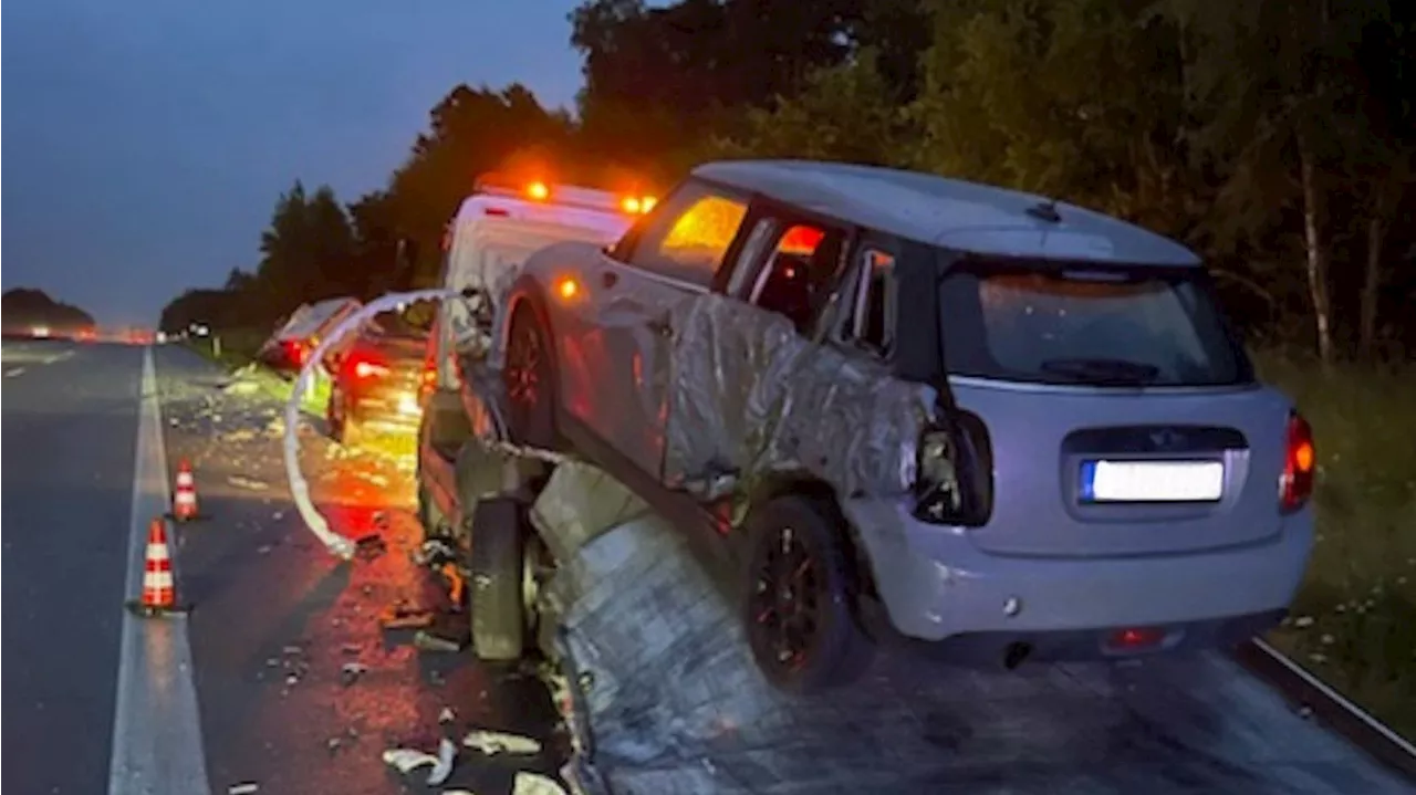 A1 Richtung Hamburg nach Lkw-Unfall nur einspurig befahrbar