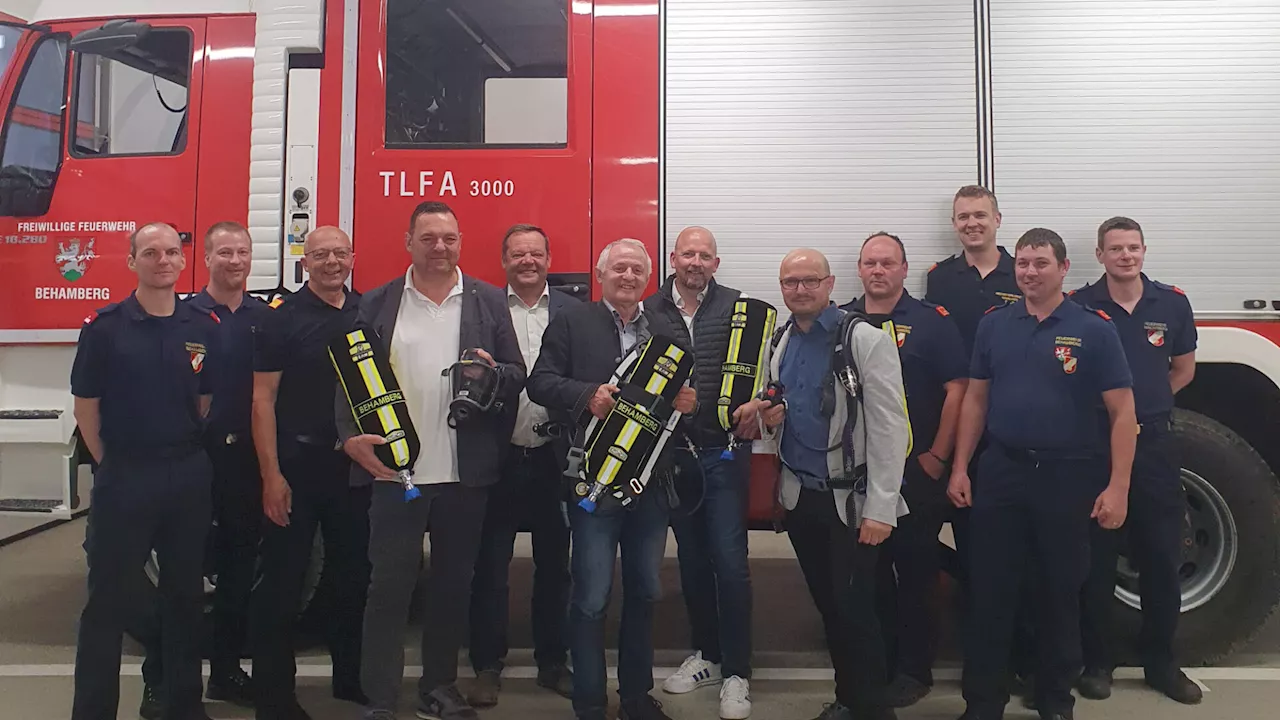 Feuerwehr Behamberg erhielt Atemschutzgeräte