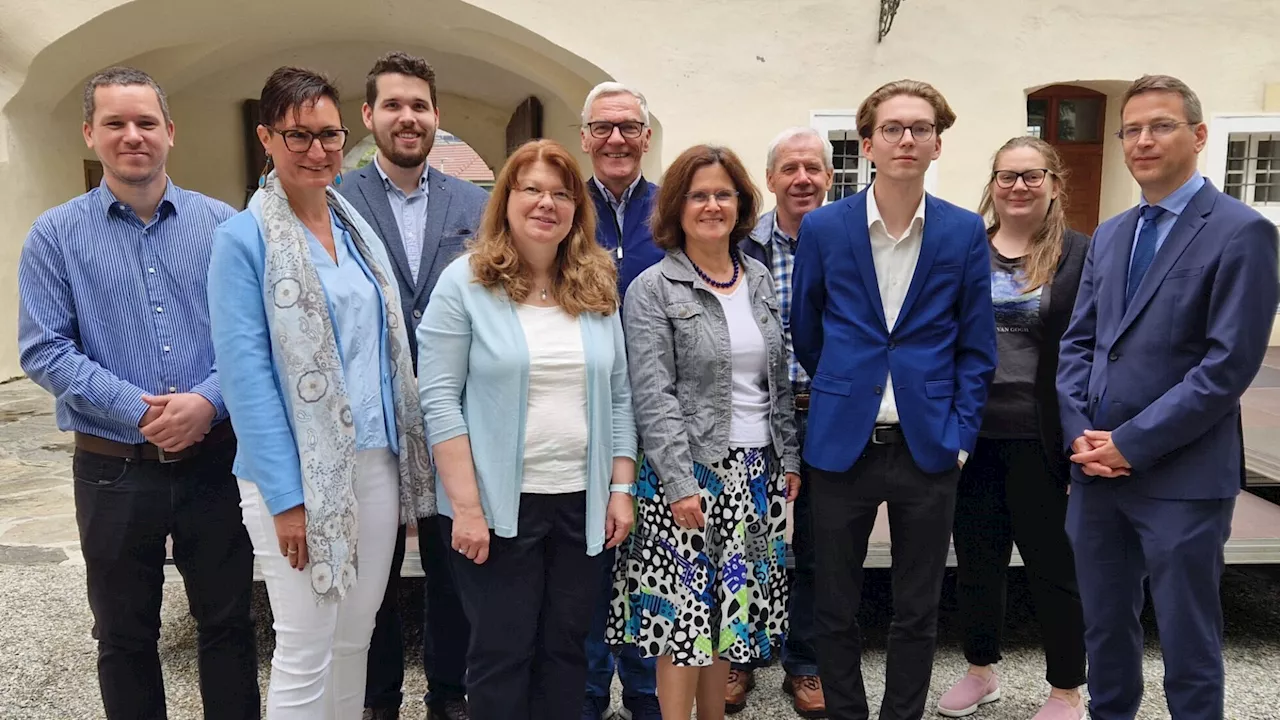 Melker Archivare beim Viertelsarchivtag in Spitz