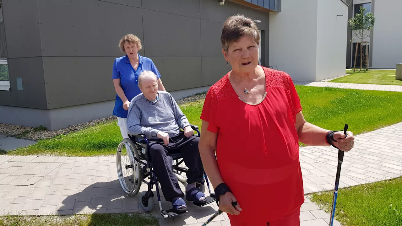 Nordic Walking bringt Bewegung ins Himberger Laurentiusheim