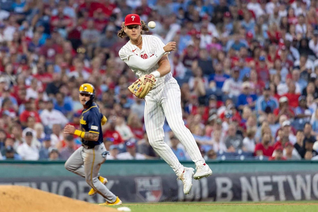 Castellanos RBI double in 10th leads Phillies past Brewers 2-1