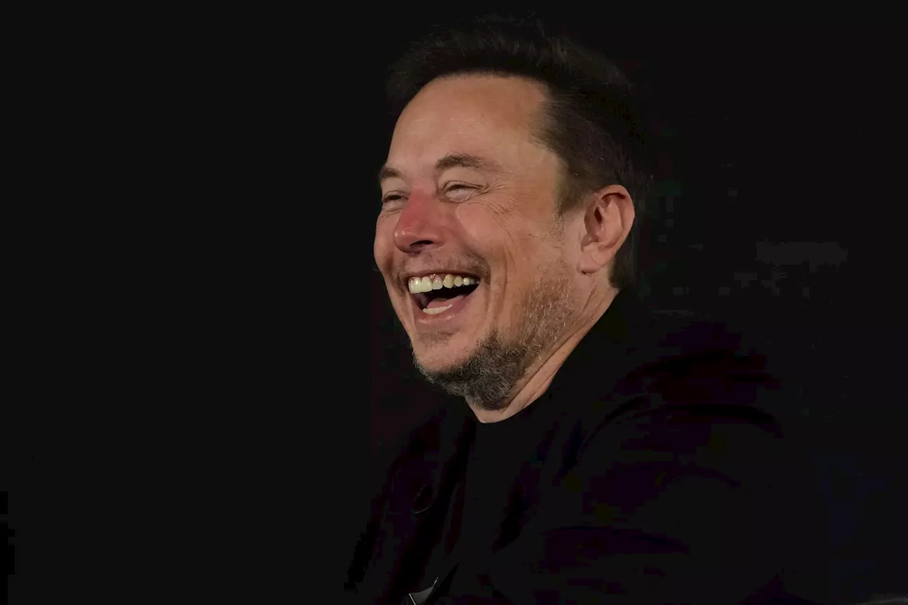 Elon Musk cambia las reglas de X para permitir el porno y los desnudos