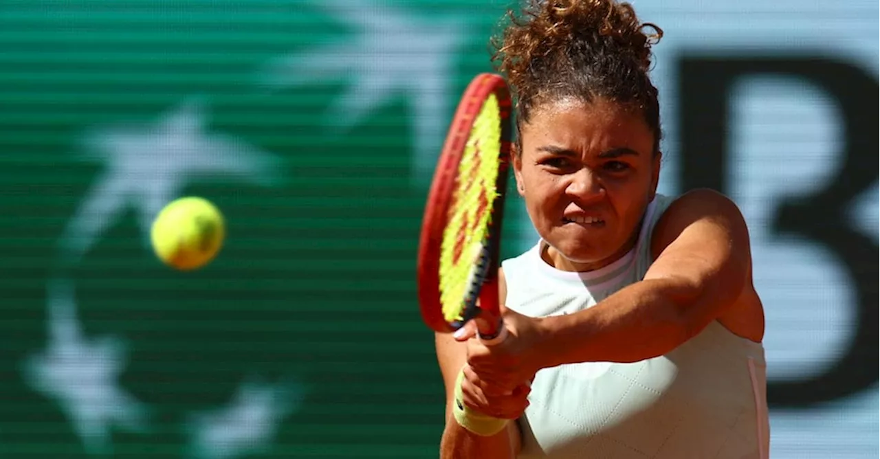 Jasmine Paolini, gioia doppia: in semi al Roland Garros e nella top ten