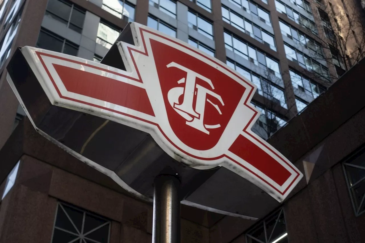 Friday deadline looms for possible Toronto Transit Commission strike