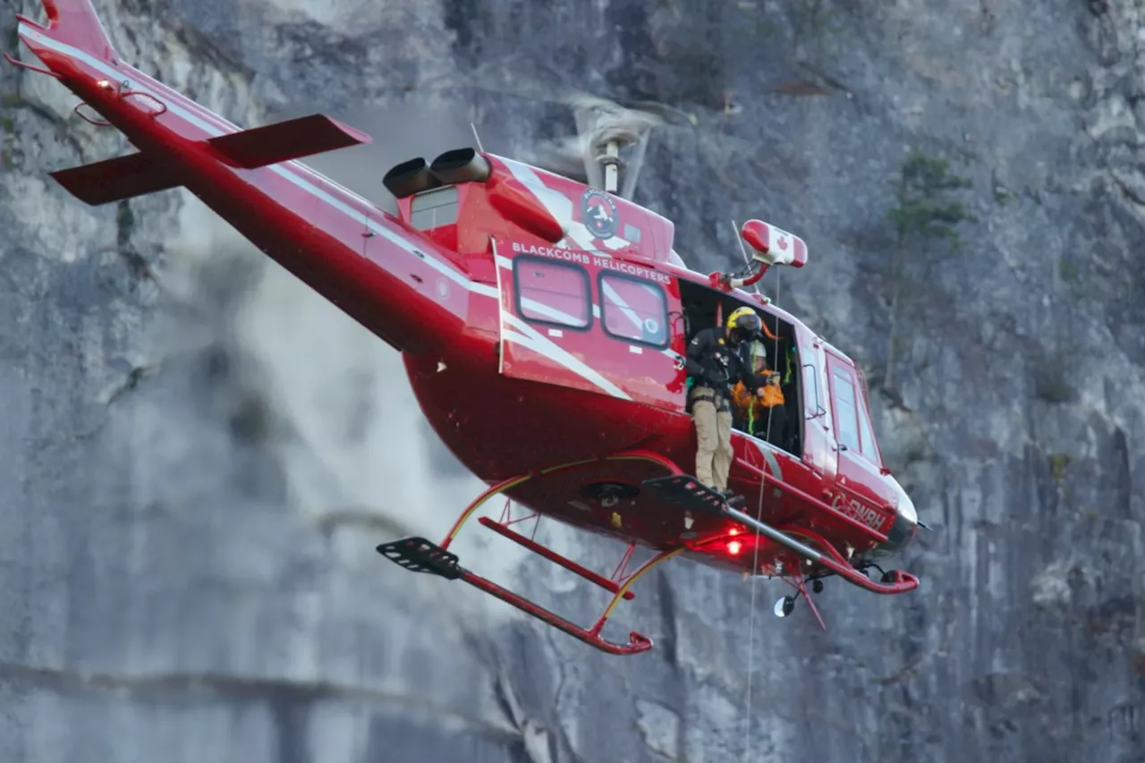 Helicopters set to fly over Garibaldi Park for missing B.C. mountaineers