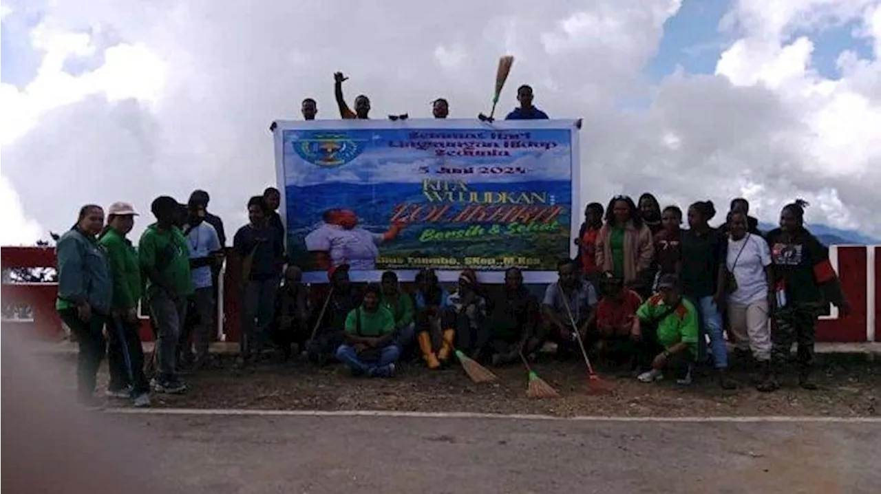 Aksi Bersih Lingkungan di Puncak Mega Tolikara Tandai Peringatan Hari Lingkungan Hidup Sedunia