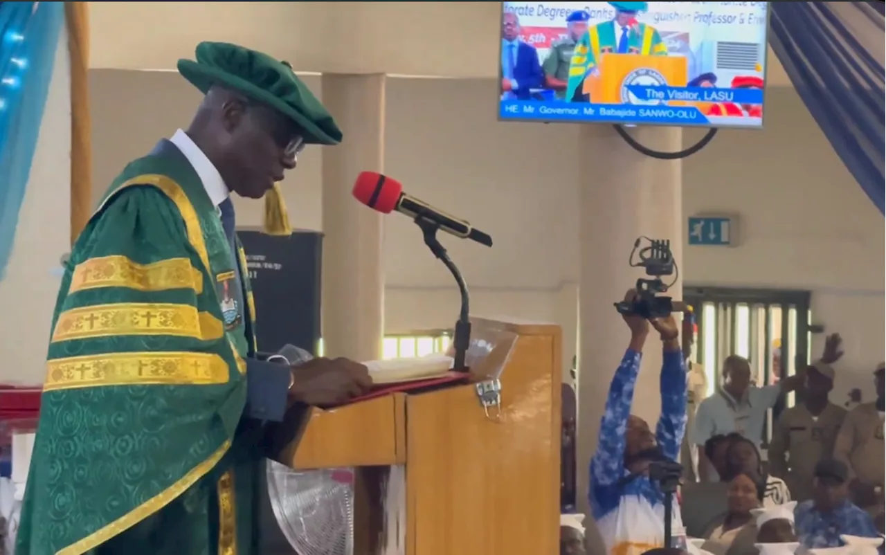 Sanwo-Olu gifts LASU’s best graduating student N10m