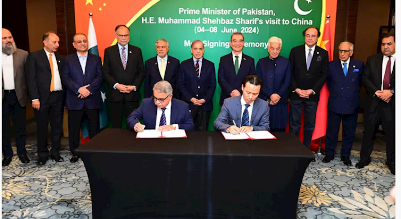 Pakistan, China ink 23 MoUs to deepen bilateral cooperation