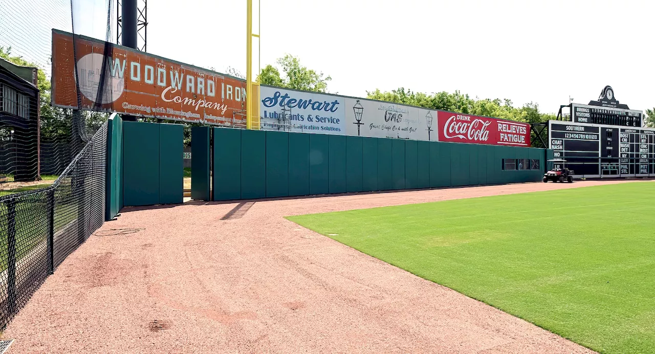 ‘It was beautiful’: Negro League veterans tell Rickwood stories to Roy Wood Jr., Harold Reynolds