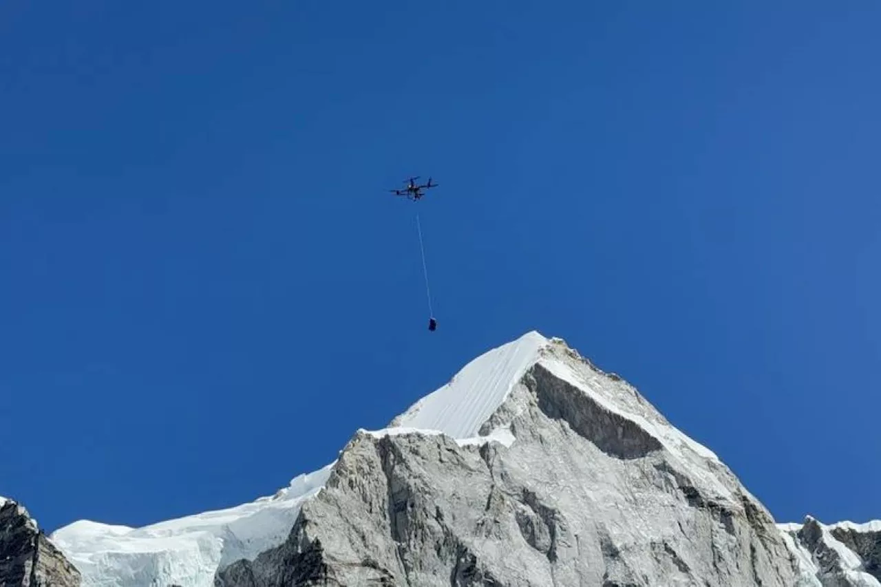 Uji coba pengiriman drone tunjukkan potensi industri drone China