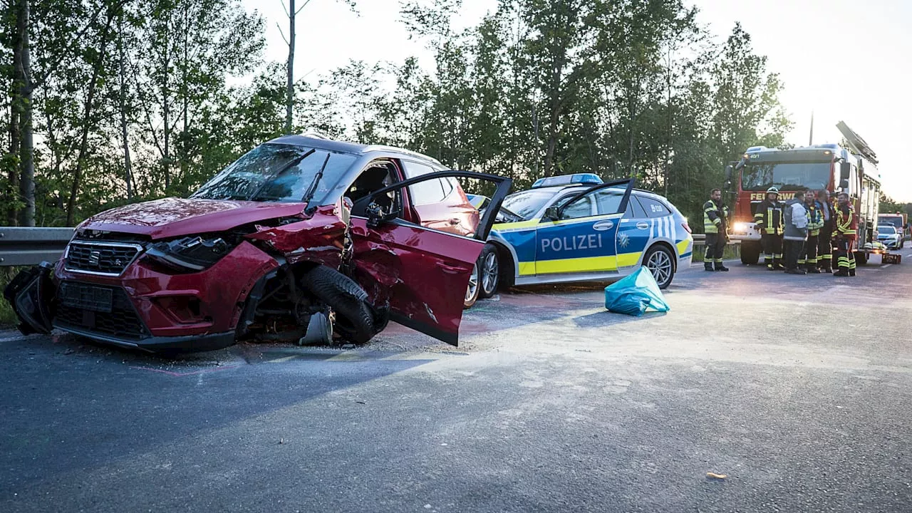 Unfall bei Seybothenreuth: Frau stirbt nach Frontalzusammenstoß