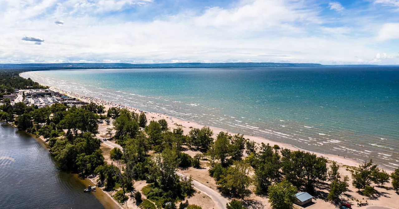 5 hotels to stay at near Wasaga Beach Ontario