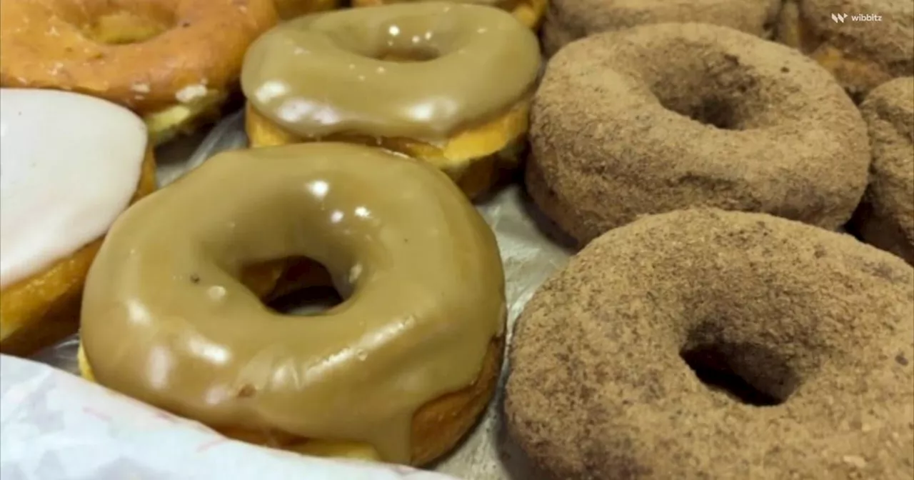 Places to Score Great Deals for National Doughnut Day This Year