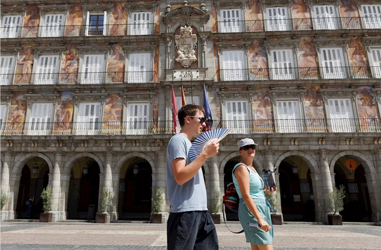 La Comunidad Valenciana y Madrid se llevan el 60 % del incremento de turistas pospandemia