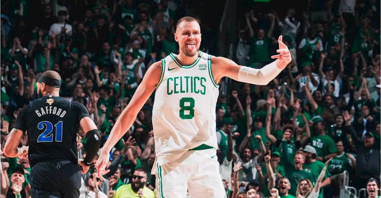 Los Celtics arrollaron a Dallas en el arranque de las Finales de la NBA