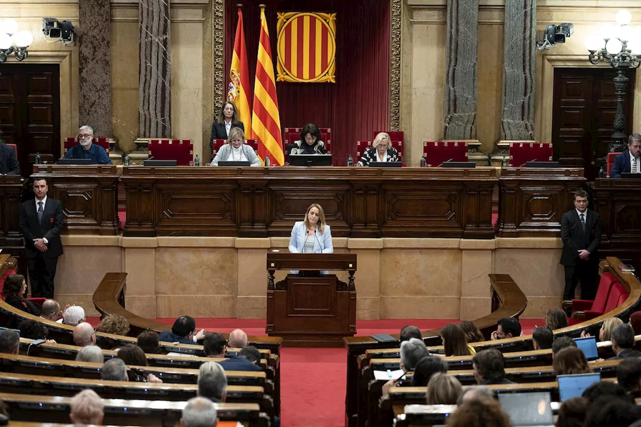 El PSC y el independentismo se disputan los seis votos de los Comuns, claves para ganar la Mesa del Parlament