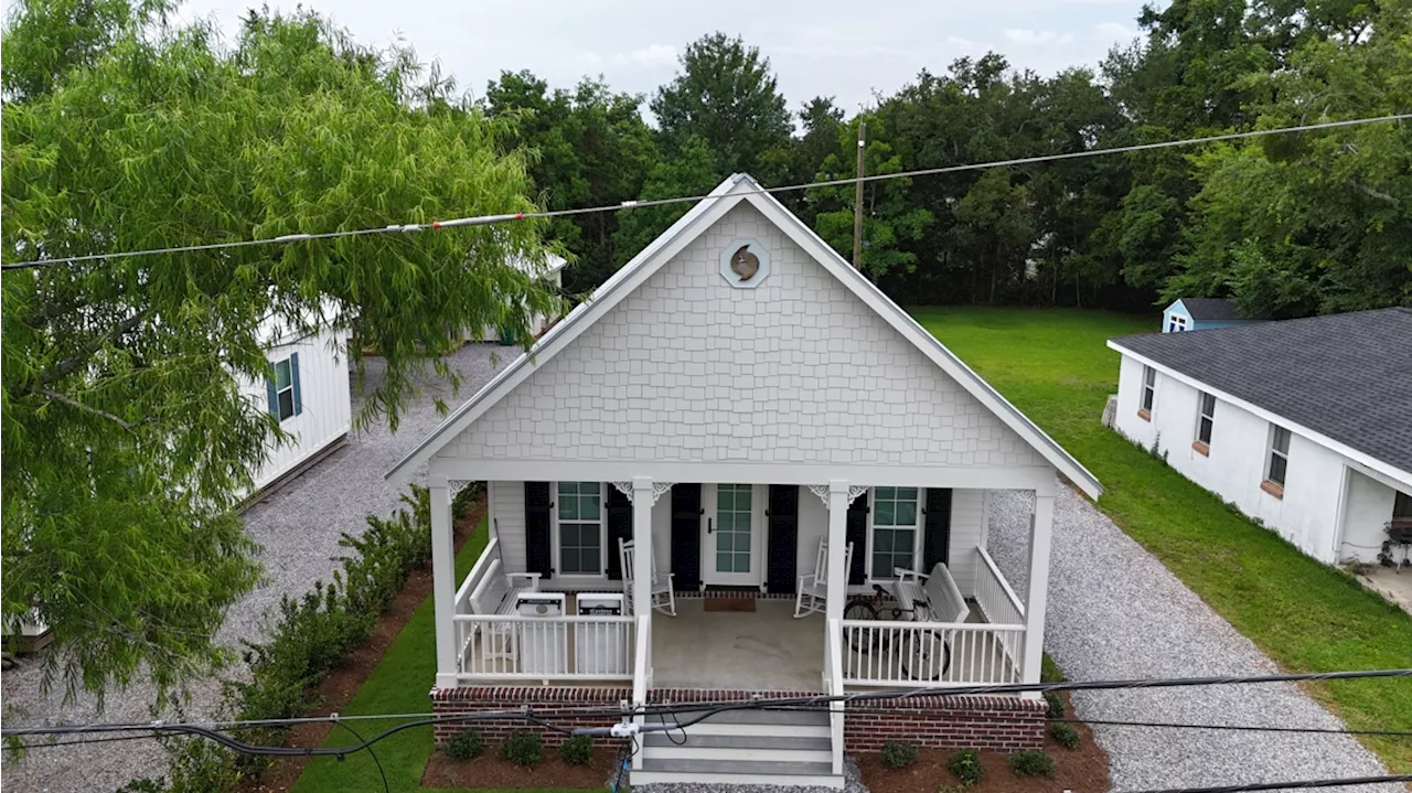 'This place is a vault': Hurricane chaser shows how he built his home hurricane resistant