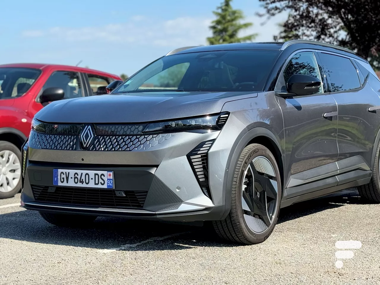 Deux jours, vingt voitures testées : la meilleure voiture électrique de 2024, c’est elle