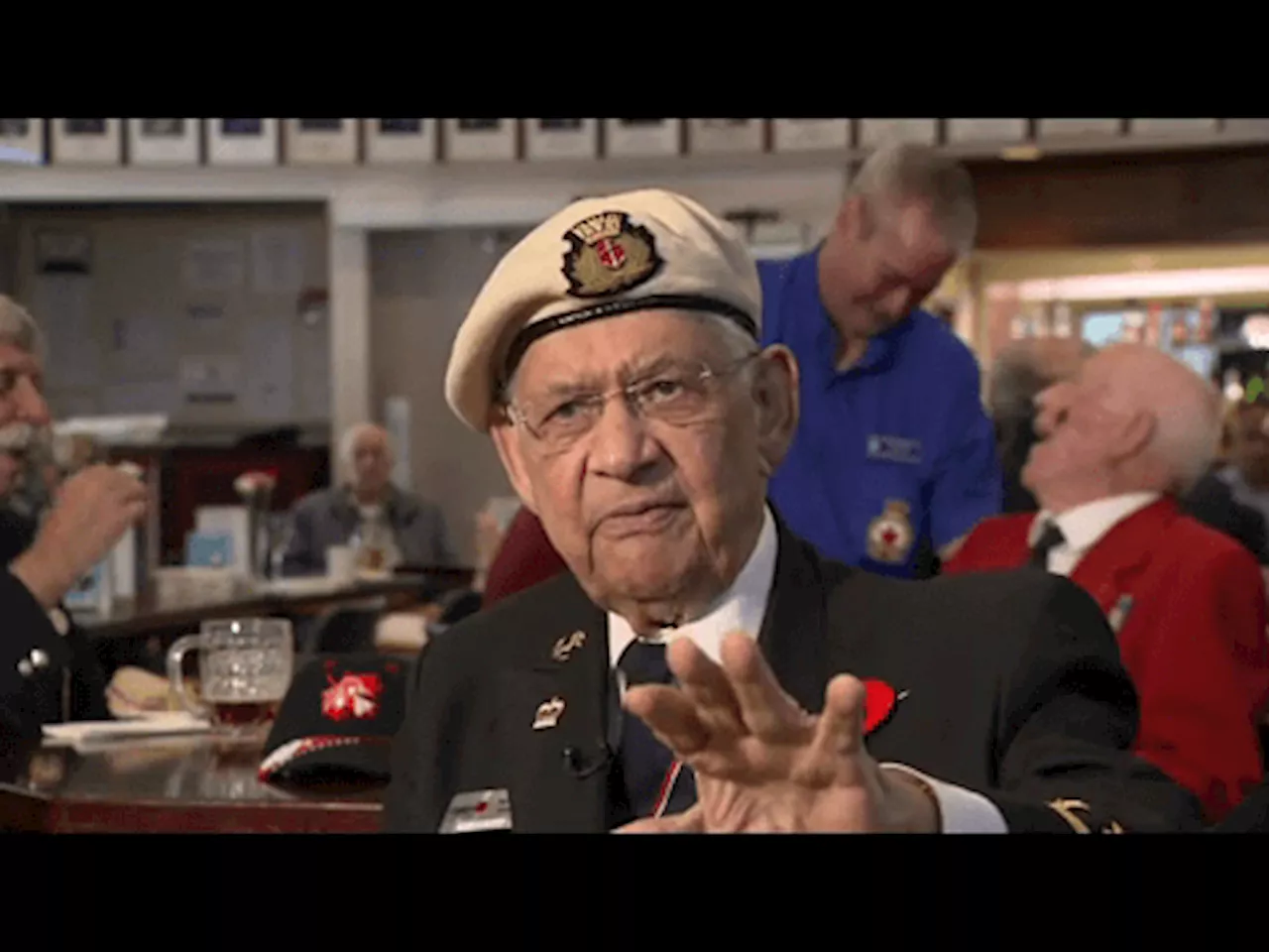 ‘Keep these stories alive’: Canadian veteran reflects on 80 years since D-Day