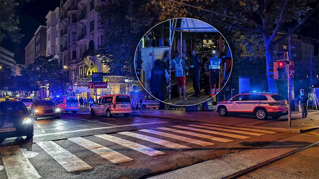 Brutale Schlägerei vor McDonald's – Wiener im Spital