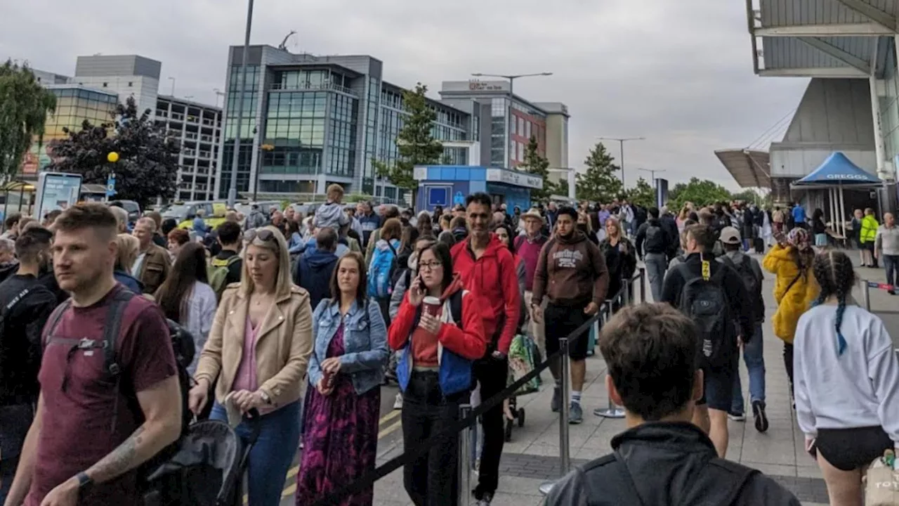 Birmingham airport wait a 'shambles' as queues back up outside departures