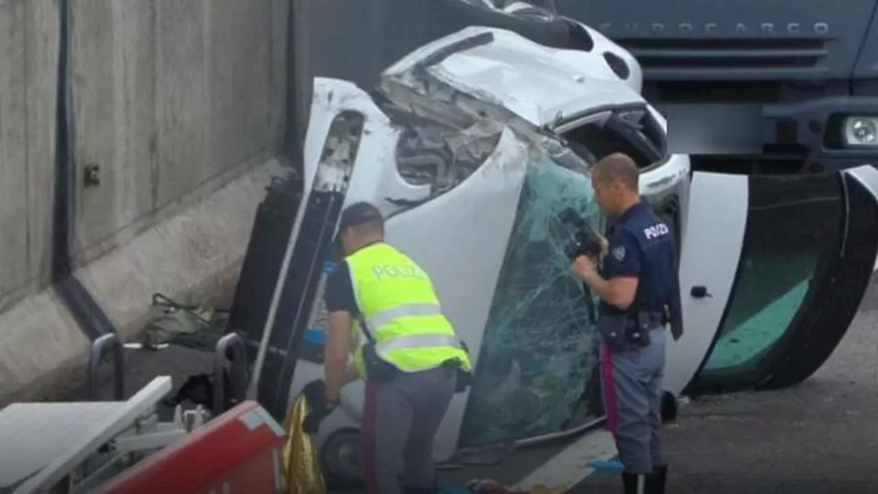 Scontro auto-tir in tangenziale a Milano: morti due ragazzi, altri due feriti gravi