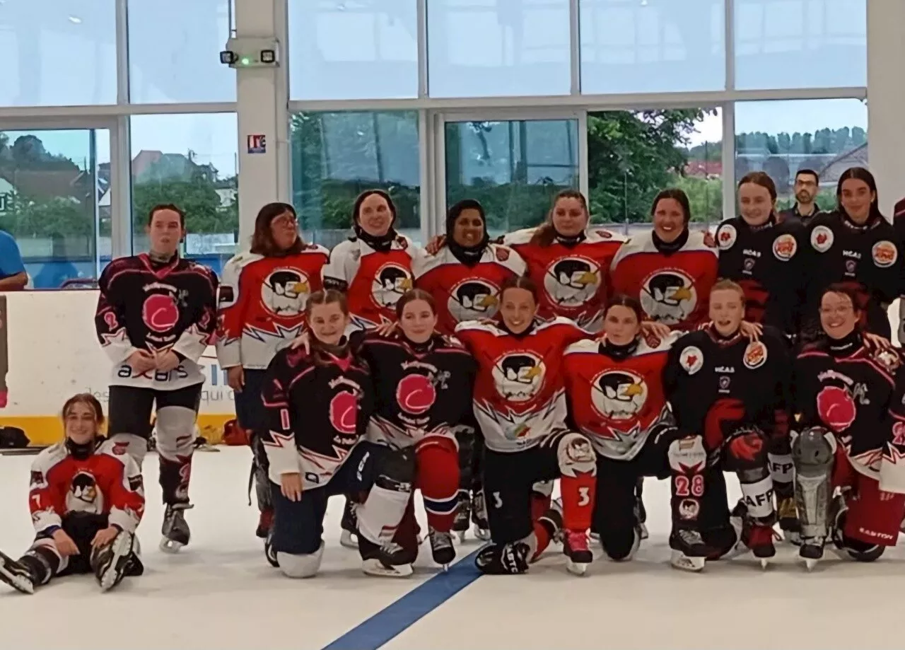 Les femmes se prennent au jeu du hockey-sur-glace à Flixecourt