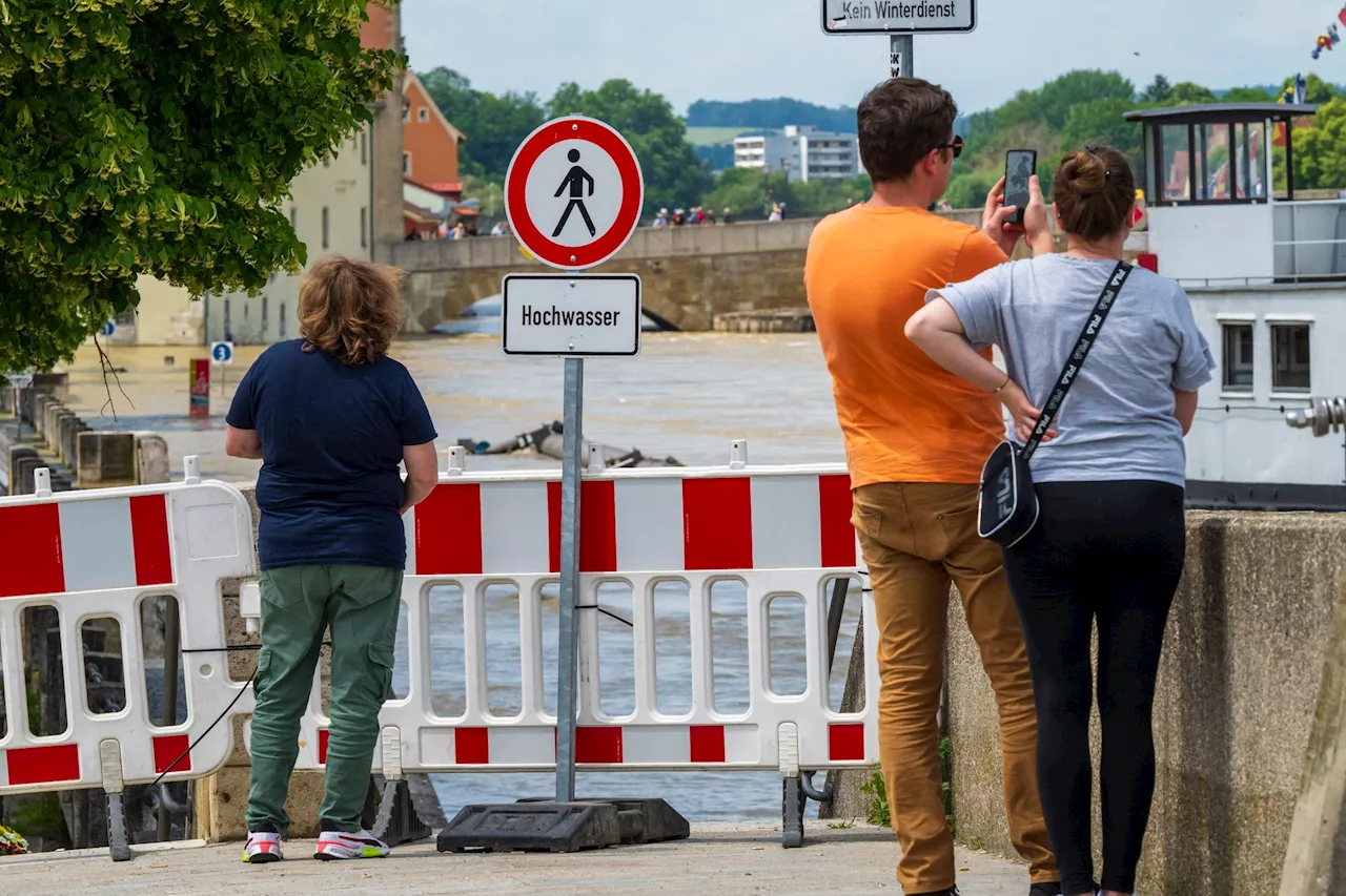 Milliardenschaden durch Hochwasser: Entspannung in Sicht