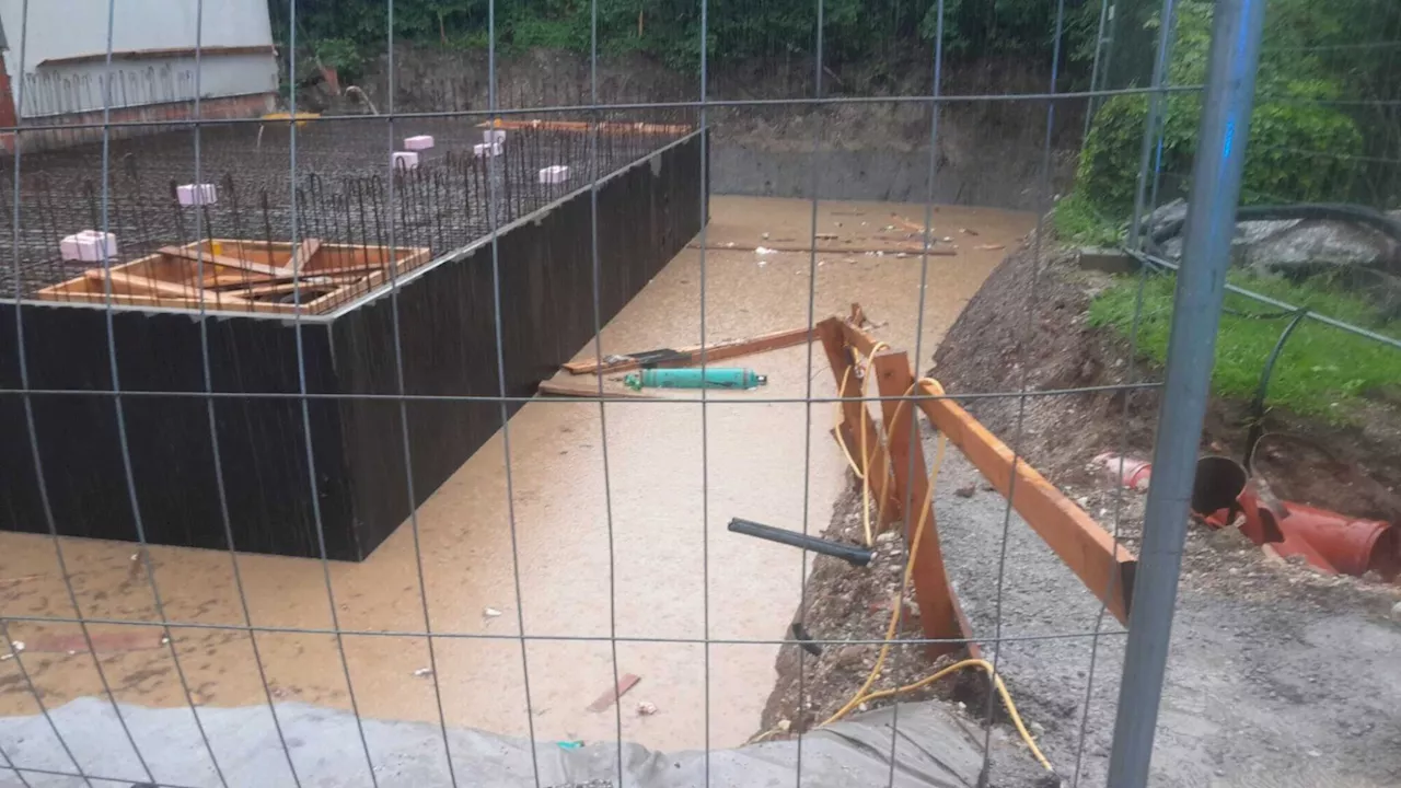 Schlosshotel Zeillern: Starkregen überflutete Baustelle