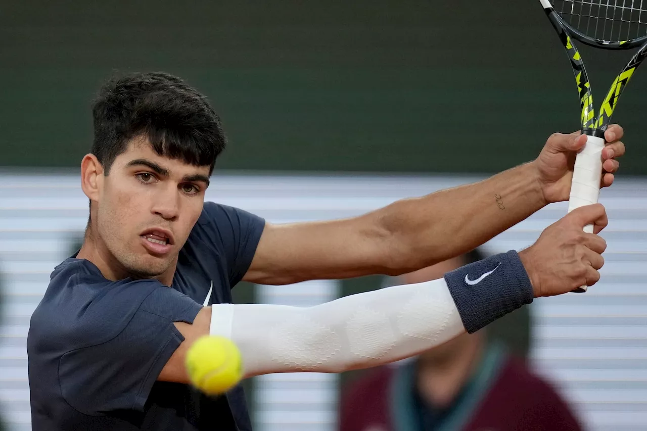 French Open semifinals FREE live streams: Carlos Alcaraz vs Jannik Sinner time, channel