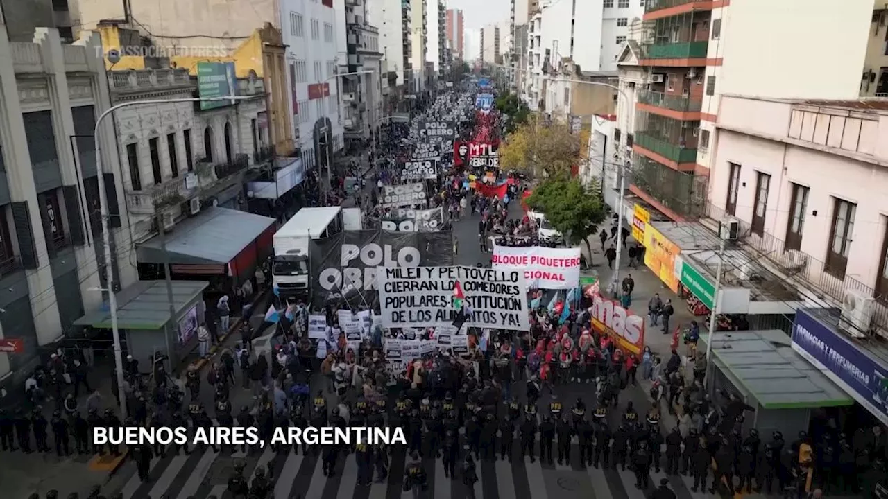 Argentine unions and organizations protest government's food policy