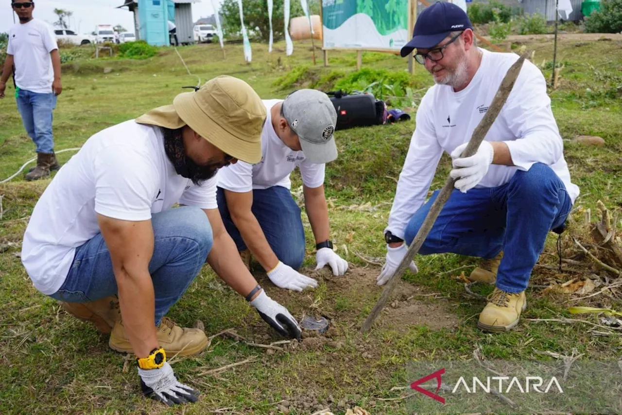 Sumbawa Timur Mining restorasi tanah lewat pembuatan lubang biopori