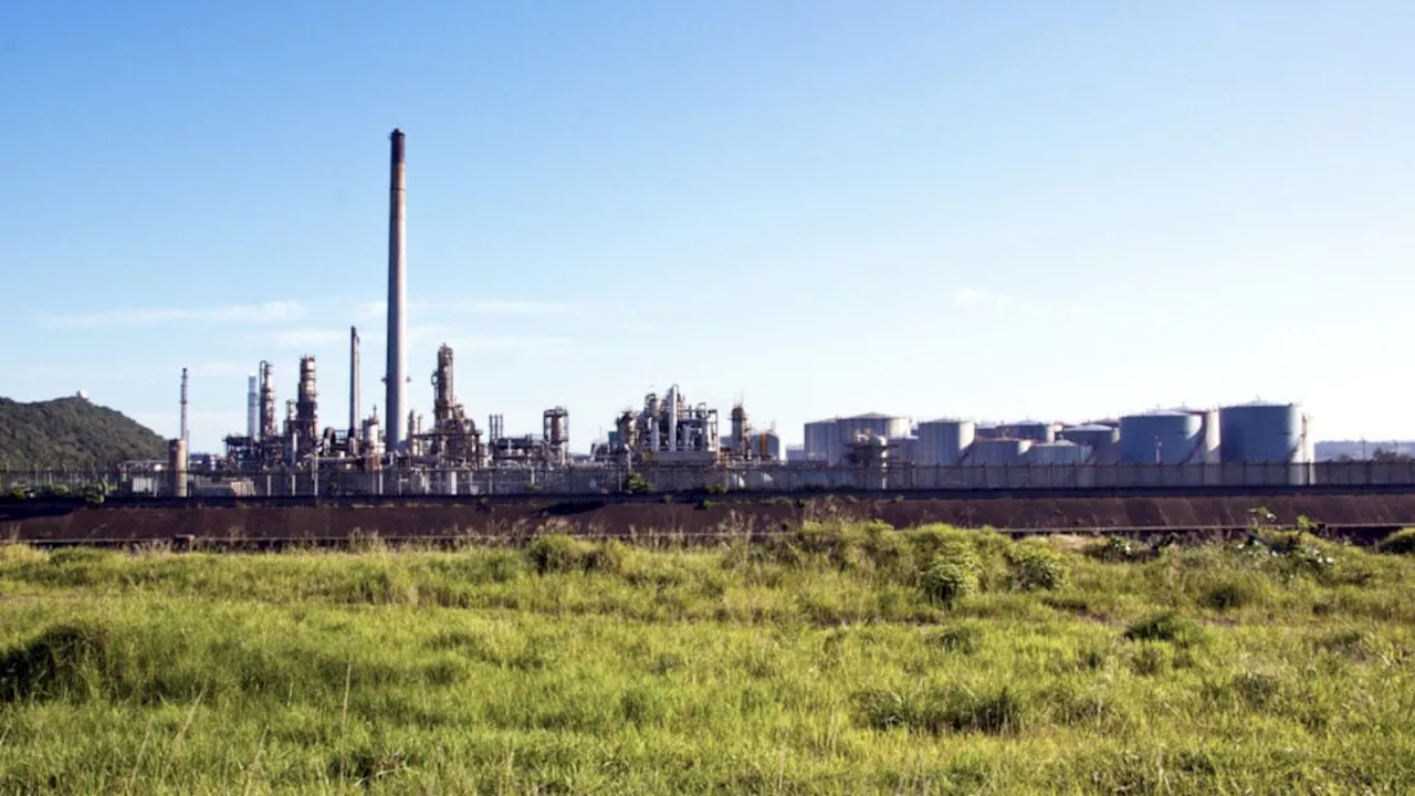 South Africa’s biggest oil refinery sold for a few cents