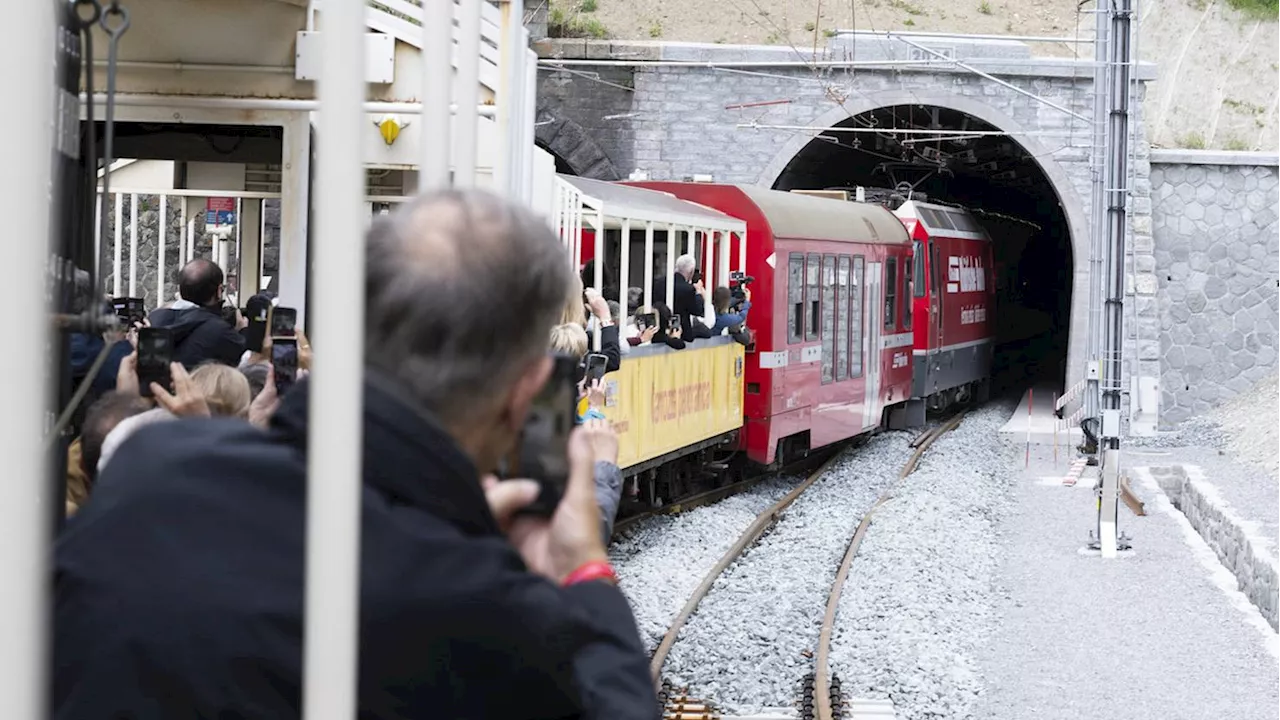 Rhätische Bahn eröffnet neuen Bahntunnel ins Engadin