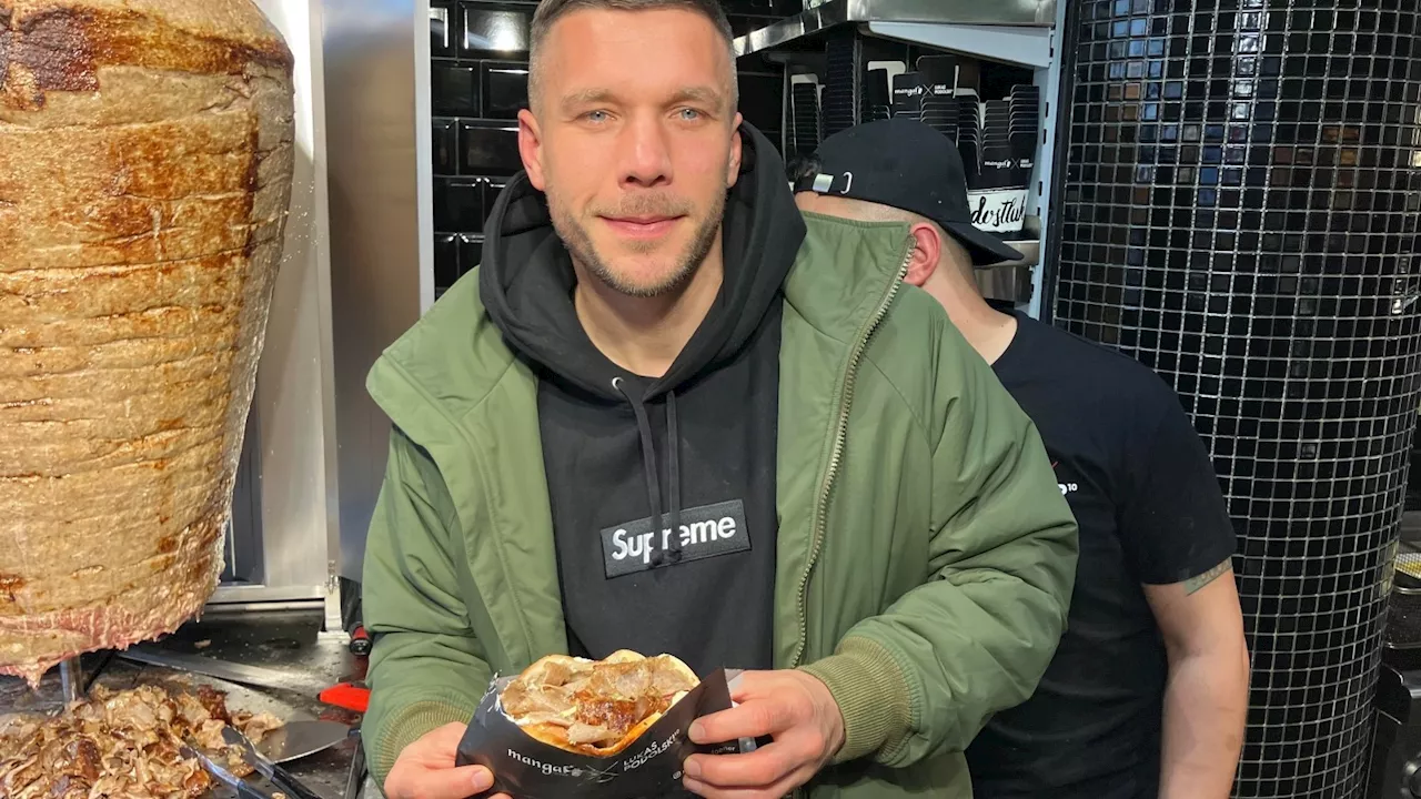 „Poldi“ spendiert 500 Döner wegen Song von Rapper Ski Aggu