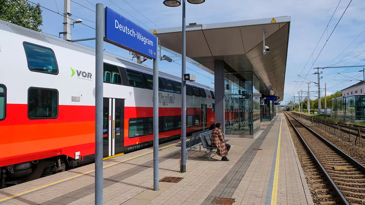 Beim Bahnhof Deutsch-Wagram wird auch in der Nacht gearbeitet