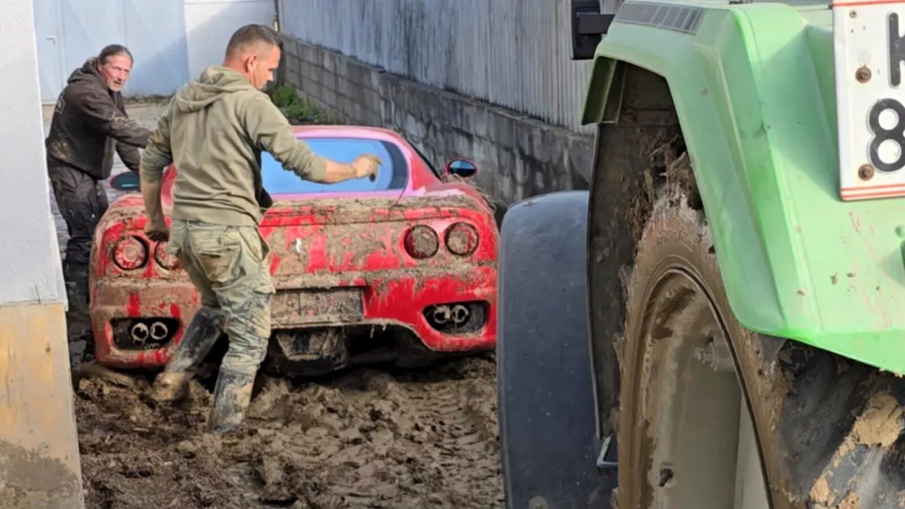 Nach Unwetter stand Halle mit Oldtimer-Raritäten unter Wasser