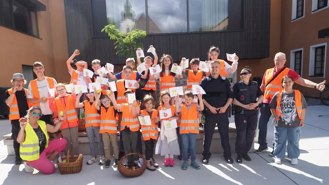 Zwentendorfer Kindergemeinderat vergab Äpfel und Zitronen im Zentrum