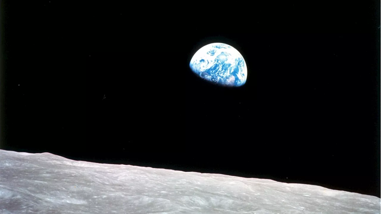 NASA astronaut Bill Anders, who took famous photo of Earth during Apollo, dies at 90