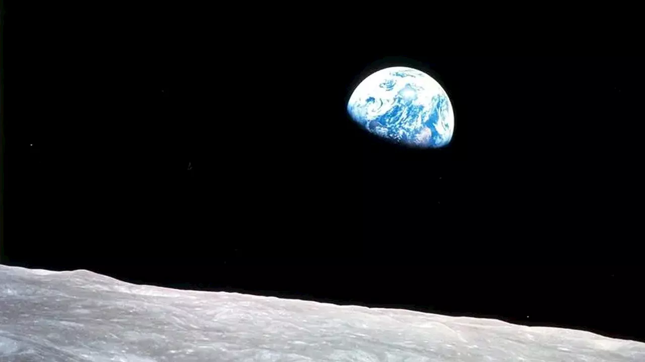 Apollo 8 astronaut William Anders, who took ‘Earthrise’ photo, dead in plane crash