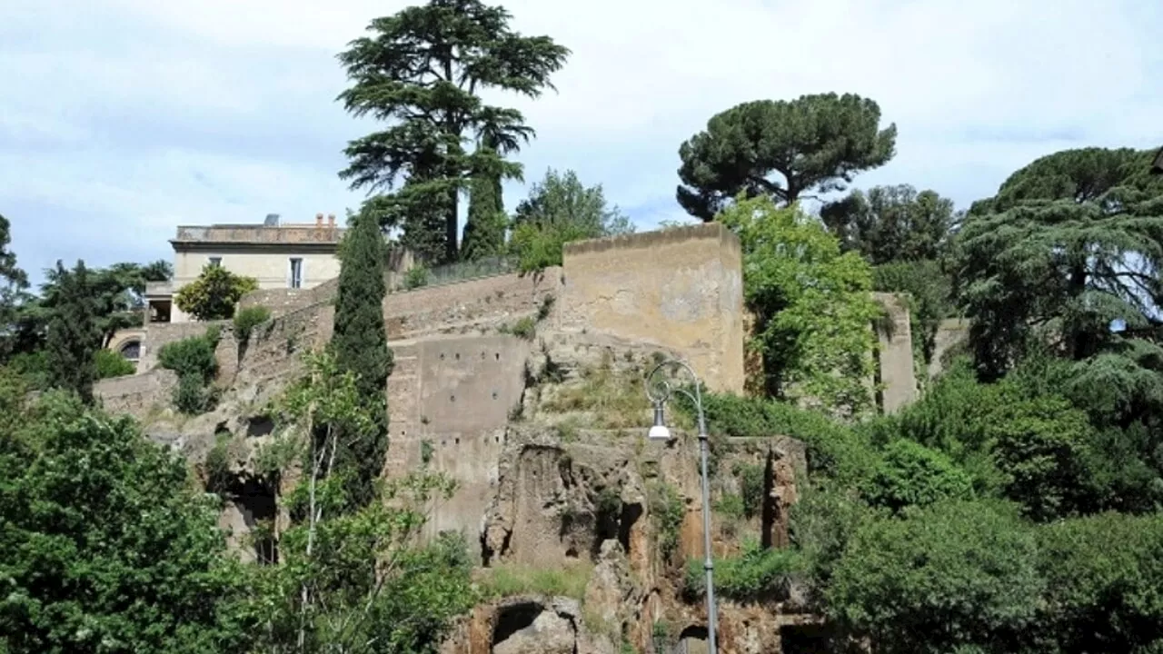 “Rupe Tarpea”, partiti i lavori: riapertura del giardino prevista entro l’estate